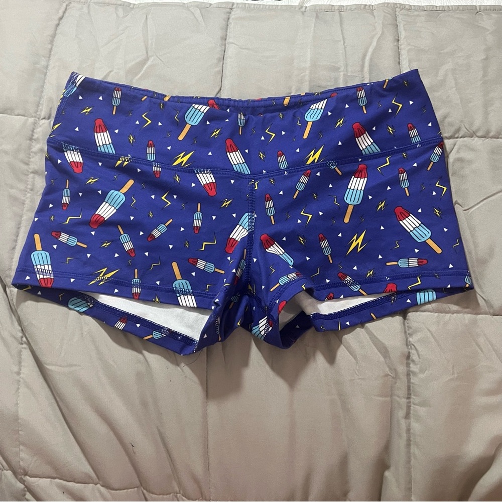 FLEO CROSSFIT WORKOUT SHORTS LARGE 4th of July